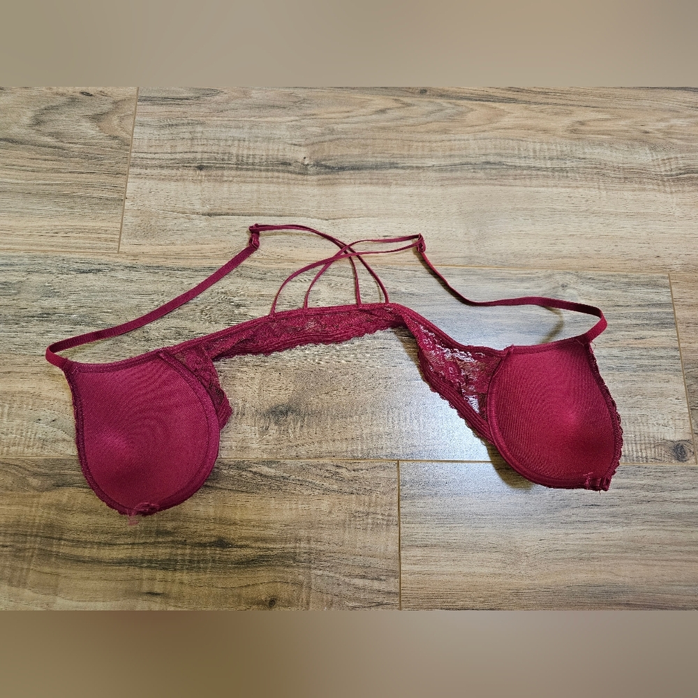 Bundle of 3 lace bras, size 32B - Picture 10 of 11